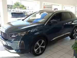 Peugeot 3008 Allure Pack PureTech 130 EAT8 SEHR GEPFLEGT