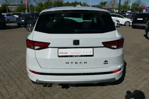 SEAT Ateca 2.0 TSI FR 4Drive LED Sitzheizung Kamera Bild 3