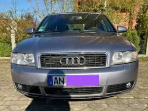 Audi A4 A4 Avant 2.0 S-line