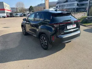 Toyota Yaris Cross 1,5l Teamplayer 4x4 Hybrid Safety + Winter Bild 5