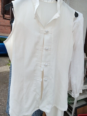 schickes ensemble in creme gr 38