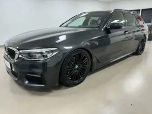 BMW 520 d Touring M Sport*PDC*NAVI*STZBLFT*360°Pano