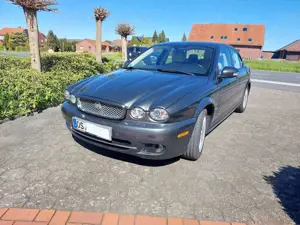 Jaguar X-Type