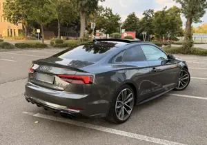 Audi S5 Bild 2