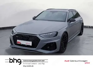 Audi RS4 Essentials SportfahrwerkPlus Pano BO