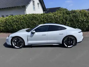 Porsche Taycan 4S Performancebatterie Plus
