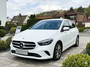 Mercedes-Benz B 180 d 7G-DCT Progressive