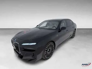BMW 740
