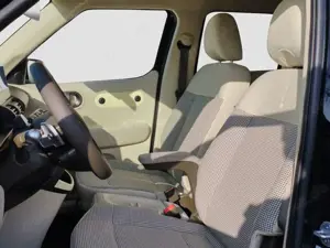 Hyundai Inster 42 kWh Trend Assistenz+Effizienz-Paket Bild 5