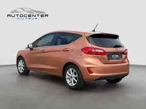 Ford Fiesta Titanium/Kamera/Navi/SHZ/Klima/Euro 6/Top Bild 5
