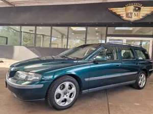 Volvo V70 Bild 2