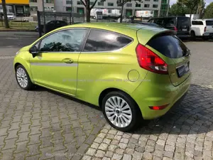 Ford Fiesta 1.6 TDCI Titanium Klima Bild 4