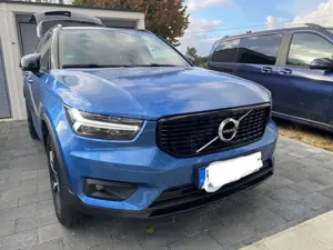 Volvo XC40 D4 AWD