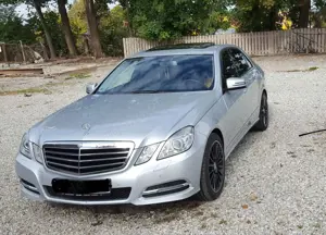 Mercedes-Benz E 220 E 220 CDI DPF BlueEFFICIENCY 7G-TRONIC Avantgarde