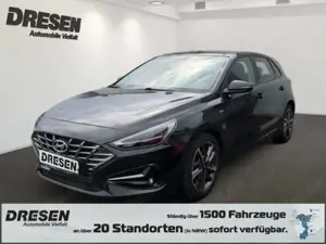 Hyundai i30 Edition 30+ 1.5 Mild Hybrid El. Panodach Navi PDC