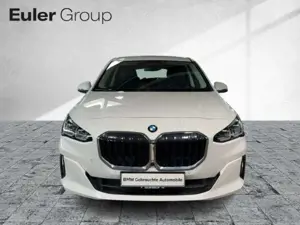 BMW 220 Active Tourer i ACC HUD LED NAV SHZ LC Prof El. He Bild 2