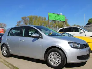 Volkswagen Golf Trendline*Klimatr*PDC*SH*HUneu*Zahnr.n*