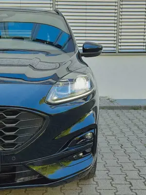 Ford Kuga ST-Line Aut/LED/Kam/DigitalC/AhK/HuD/DAB