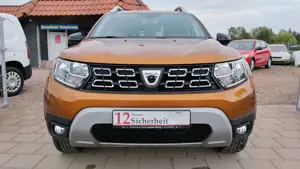 Dacia Duster Duster 4WD Navi,Kamera,Sitzh.,AHK,Klima,TÜV