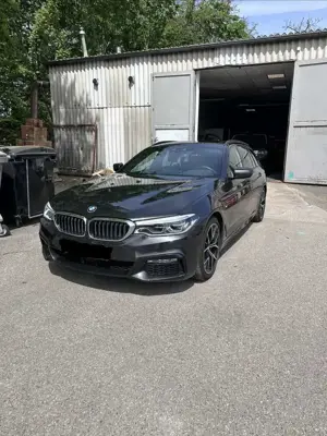 BMW 530 530d xDrive Touring Aut. Sport Line