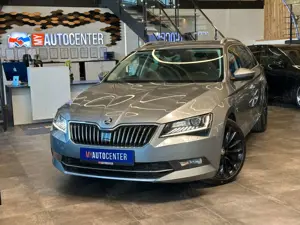 Skoda Superb Combi Style *BiXenon*Navi*AHK*