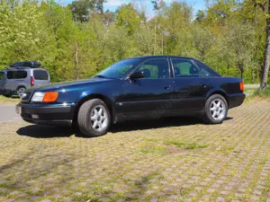 Audi 100