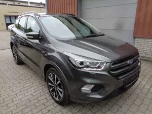 Ford Kuga 2.0 TDCI ST-Line 4x4, Leder, Kamera