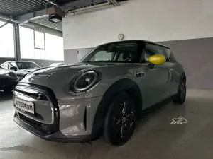 MINI Cooper SE Essential Trim PDC/SHZ/DAB Bild 3
