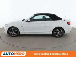 BMW 218 218d Sport Line *NAVI*BI-XENON*TEMPO*PDC*SHZ* Bild 3