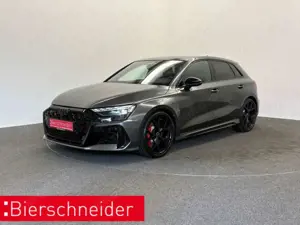 Audi RS3 Sportback PANO HEADUP SONOS SPORTAGA 280KMH NAVI L