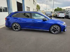 Volkswagen Golf Variant Golf VIII Variant 1.5 TSI OPF R-Line