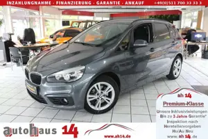 BMW 218 - Navi-DAB-Sitzheiz-PDC-Tempo