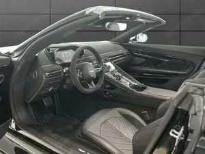 Aston Martin DB12 S Volante Bild 3