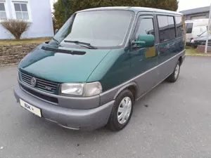 Volkswagen T4 T4/MULTIVAN/2.5tdi/Klimaaut.,AHK/7 Sitzer