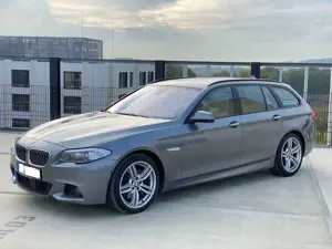 BMW 535 535d Touring M-Sport*HUD*SHZ v/h*Standhz*PANO