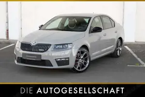 Skoda Octavia RS 2.0 TSI *BI-XENON*NAVI*SHZ*PDC*AHK*