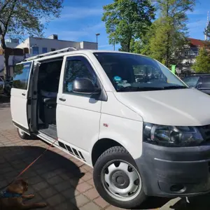 Volkswagen T5 Kombi