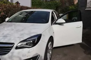 Opel Insignia Bild 2