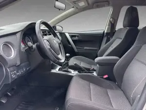 Toyota Auris Edition Klima Navi Kamera Bild 5