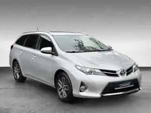 Toyota Auris Edition Klima Navi Kamera Bild 2