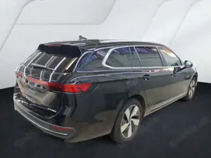 Volkswagen Passat 1,5TSI eHybrid LED Navi Kamera AHK Bild 3