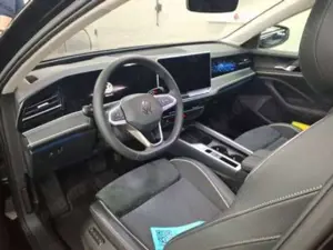 Volkswagen Passat 1,5TSI eHybrid LED Navi Kamera AHK Bild 4