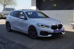 BMW 120 120 d xDrive Sport Line tLEDER+NAVI+PANO+PDC+ALU