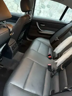 BMW 325 E90 325i Carplay, elektr. Lederausstattung Bild 5