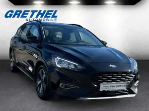 Ford Focus Turnier Active AHK-abnehmbar Navi LED El. Heckklap