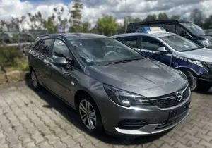 Opel Astra Sports Tourer 1.5 K Edition Navi Sitzh. AHK PDC