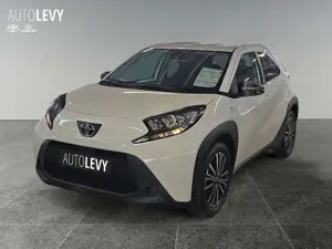 Toyota Aygo X 1.0 Play +Kamera+CarPlay+Allwetterreifen+ Bild 2