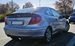 Mercedes-Benz C 200 Mercedes-Benz C 200 INDIANAPOLIS Automatik Bi-Xenon Panoramadach Bild 4