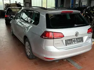Volkswagen Golf Variant Comfortline BlueTDI, ( Neu-Automatik-Getrieber,.)