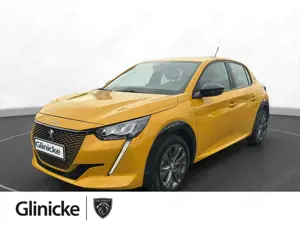 Peugeot 208 Elektro 94,6% Active Pack Einparkhilfe SHZ C